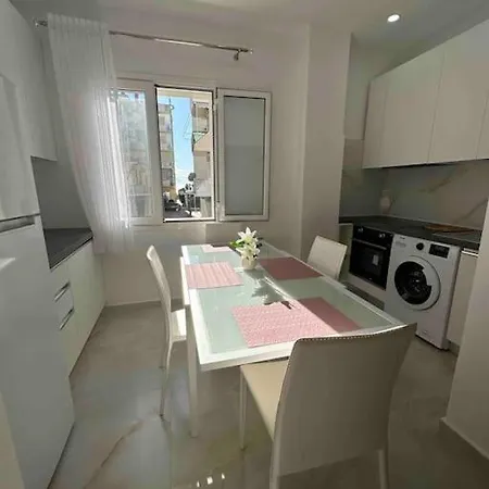 Stylish One Bedroom Apartment Durrës